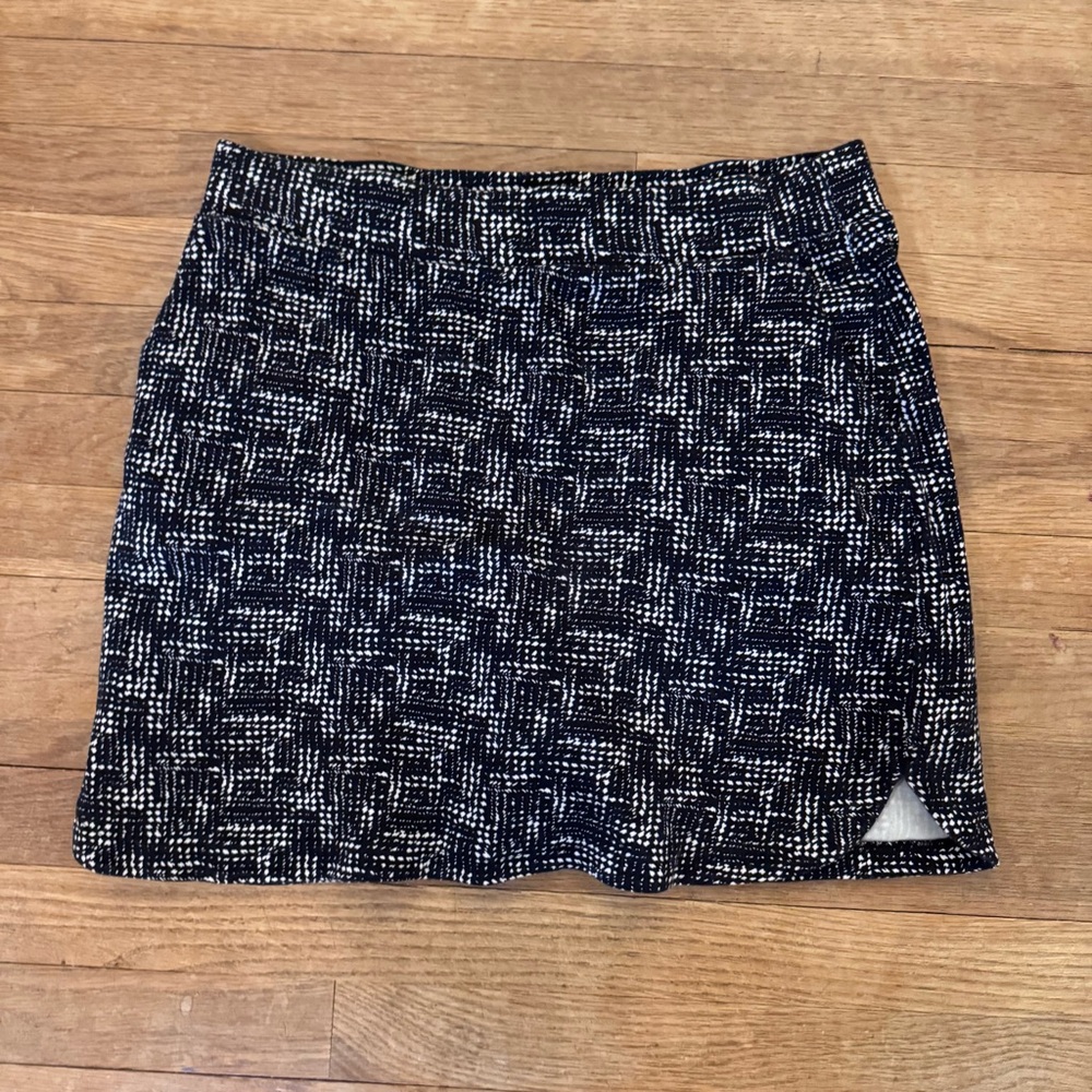 Croft & Barrow black white pull on tennis golf skort size medium M
 b72